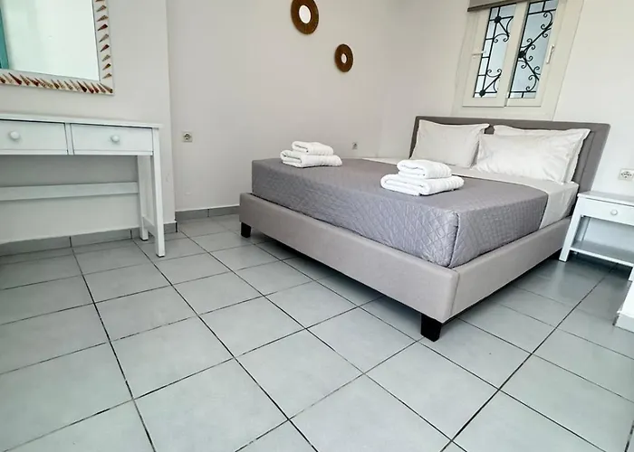 Natalie's אדאמאס